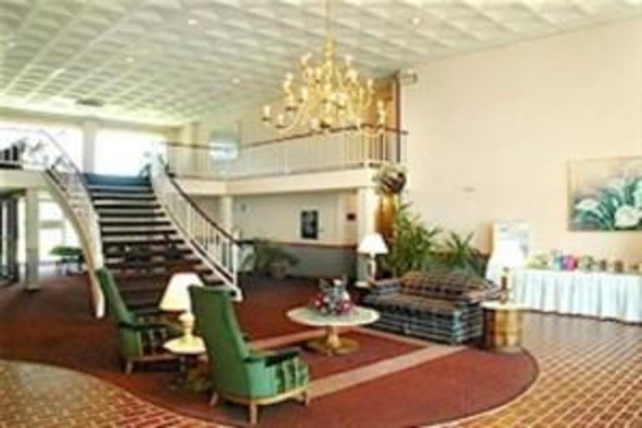 Aurora Fox Valley Inn ภายนอก รูปภาพ