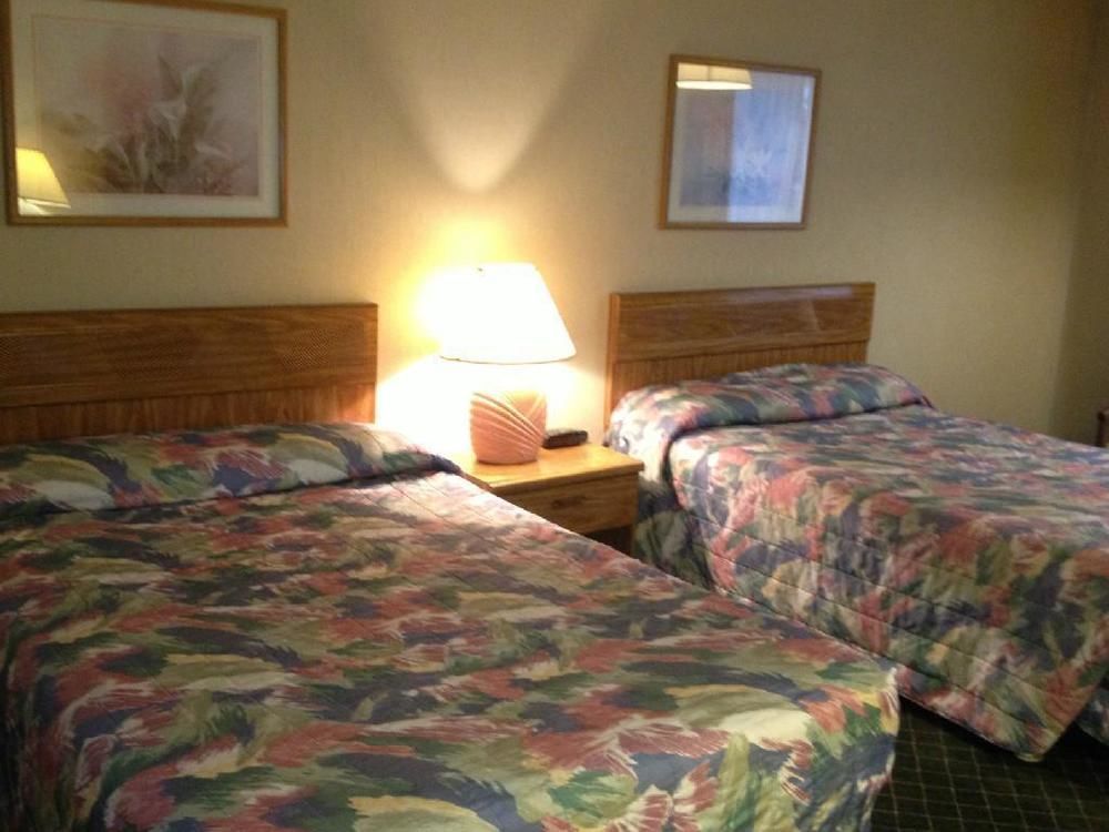 Aurora Fox Valley Inn ภายนอก รูปภาพ